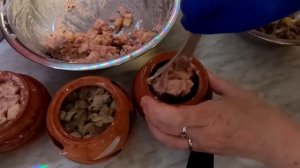 Блюда из фарша в горшочках - Вариант приготовления быстрых блюд в горшочках. Учимся готовить!