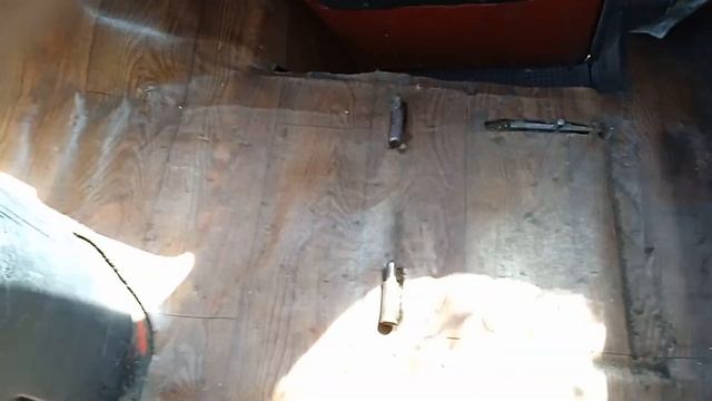 Как поменять масло и фильтр на Мерседесе Т1 двигатель ОМ 601 смотреть онлайн