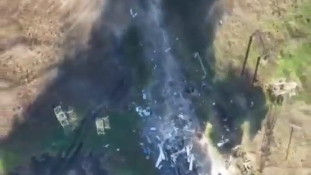 Undermining anti-tank mines from a drone. смотреть онлайн