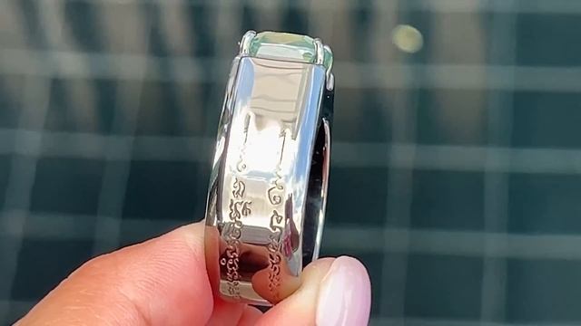 Интересный случай на рынке. Разбираемся с тестерами камней. смотреть онлайн