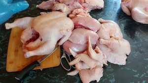 Как разделать бройлера на части. Легко и просто разделываю крупную курицу