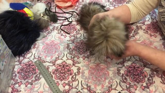 Помпон из меха своими руками Из старой шапки Как сделать помпон в домашних условиях самому ? смотреть онлайн