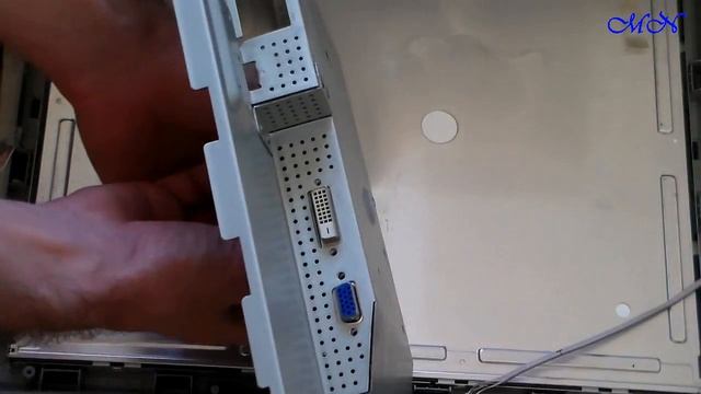 Ремонт монитора Samsung Syncmaster 730b (чёрный экран , светодиод мигает)