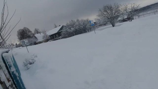 Чистка снега на самодельном квадроцикле смотреть онлайн