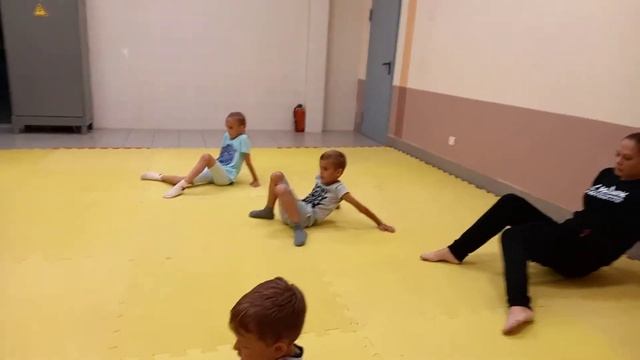 Тула. Капоэйра. Площадка / Пролетарский 24.08.2020 г./ 8910 702 88 68 смотреть онлайн