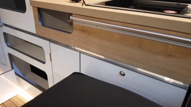 Wavecamper VW T6.1 Short + Long Roomtour | Auto Camping Caravan (ACC) Messe Berlin 2021 | Volkswage смотреть онлайн