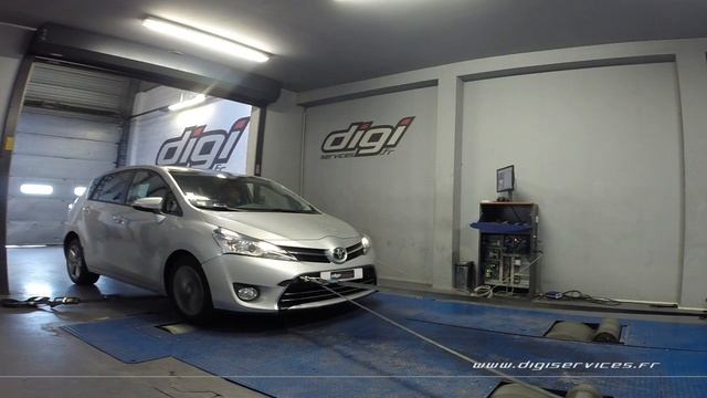Toyota Verso 1.6 D4D 112cv Reprogrammation Moteur @ 157cv Digiservices Paris 77 Dyno смотреть онлайн