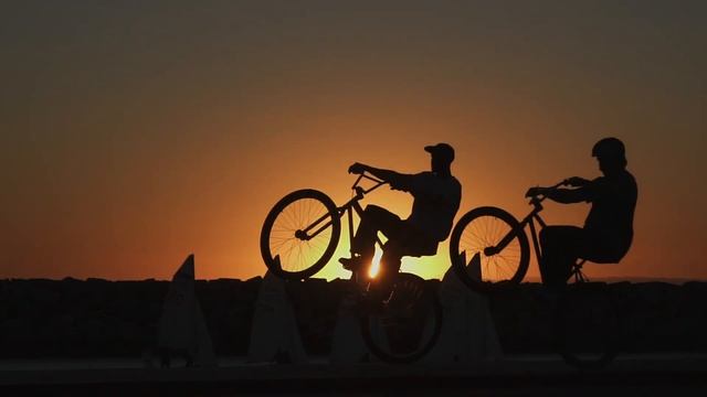 FIT CRUISERS - CR 26 x CR 29 смотреть онлайн