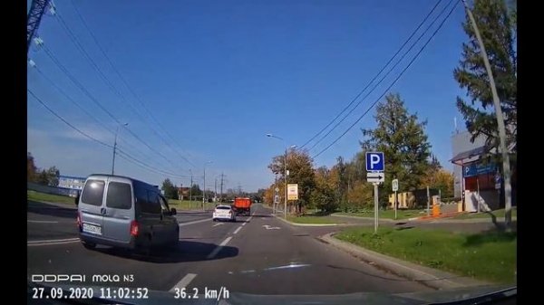 DDPai Mola N3 — чёткий бюджетный видеорегистратор