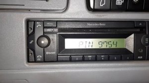 MERCEDES ACTROS BLUETOOTH CONNECTION       #ukdrivingtest #drivinglicence #dubaidrivinglicense