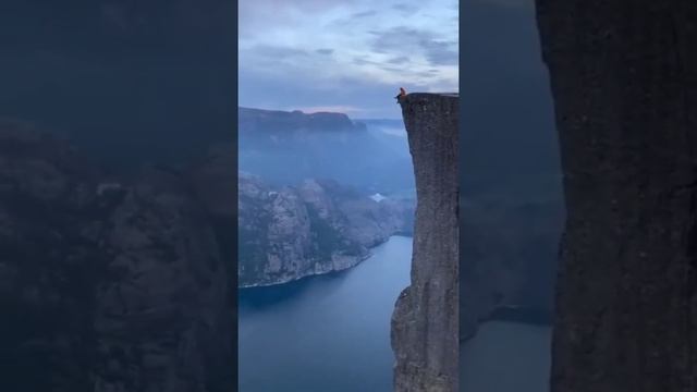 Прекестулен, Норвегия ?? смотреть онлайн