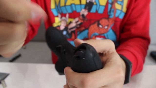 РАСПАКОВКА ГЕЙМПАДА Nacon Revolution Pro PS4 Controller