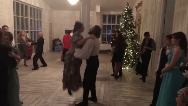 Исторический бал || Где найти жениха? || Вальс смотреть онлайн