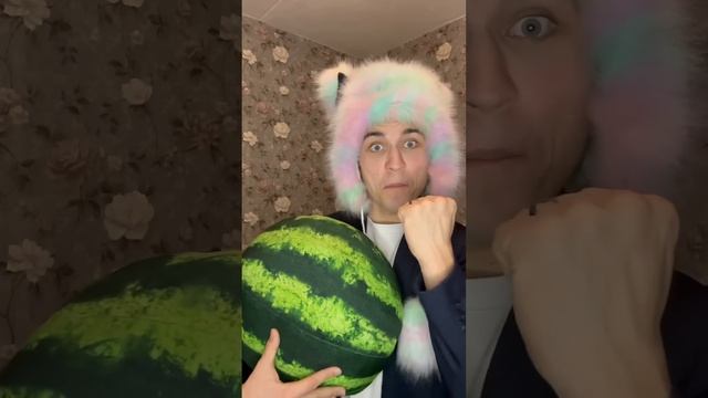 КУПИЛ СТРАННЫЙ АРБУЗ? жду в тг «сербулат»❤️ смотреть онлайн