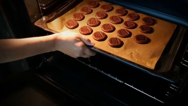 Шоколадное печенье за 10 минут. Без сахара, без глютена, без лактозы. смотреть онлайн