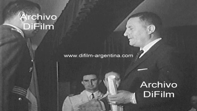 Juan Carlos Ongania - Rene Barrientos visitan Escuela de Aviacion Militar 1967 смотреть онлайн