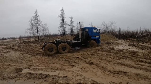 Как мы, вытягивали топливную цистерну?? Участок Ачимдевелопмент-41, Ачимгаз, ГазНефтеХолдинг. смотреть онлайн