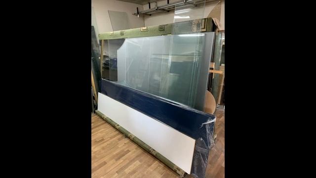 Аквариум с гнутым стеклом смотреть онлайн