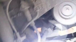 Замена ролика натяжителя ремня привода вспомогательных агрегатов OPEL Vectra B