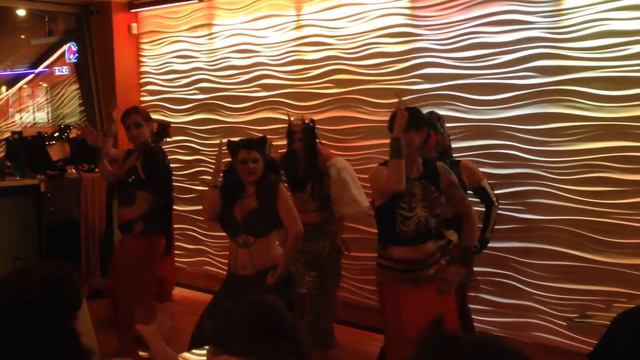 Bulgarian Chicks, partial, Cafe la Luna смотреть онлайн