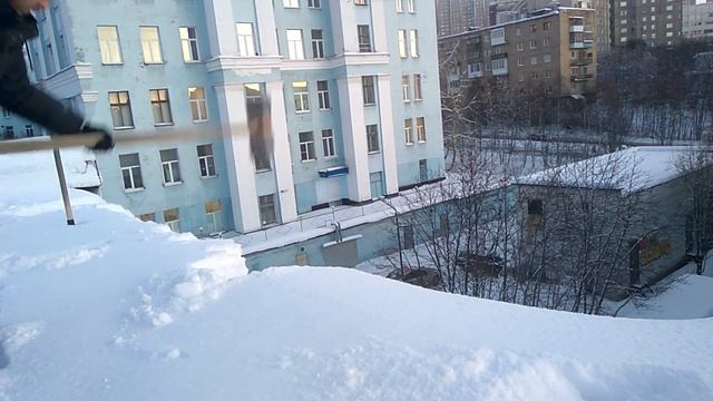Как сбить сосульку смотреть онлайн