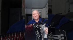 ВЬЁТСЯ В ТЕСНОЙ ПЕЧУРКЕ ОГОНЬ .