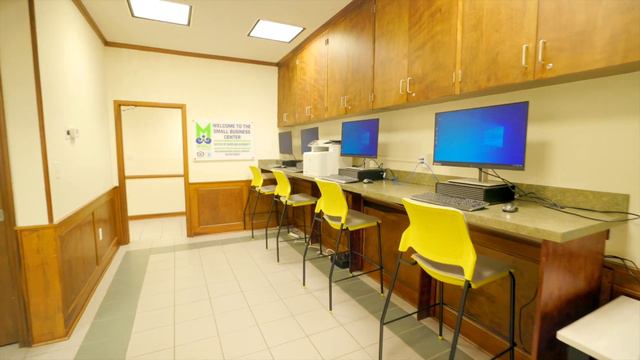The Levon C. Manzie Neighborhood Resource Center смотреть онлайн