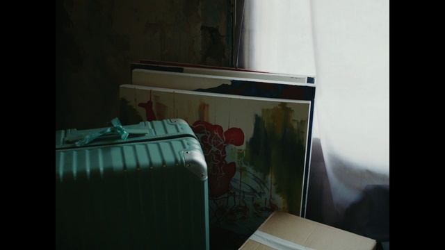 Sketches on her Skin Trailer смотреть онлайн