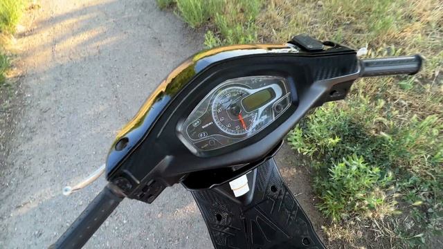 Продаю скутера---Suzuki Address V125 S -Сузукі Адрес в 125 +Тест драйв смотреть онлайн