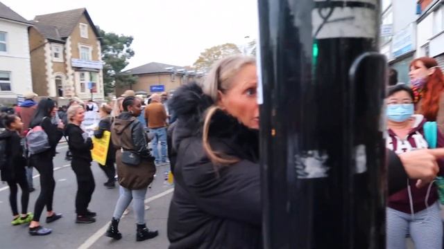 Inside London’s Most Dangerous Hood (UK’s Ghetto) ??