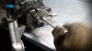 Как снять переднюю шестерню ГРМ с коленвала