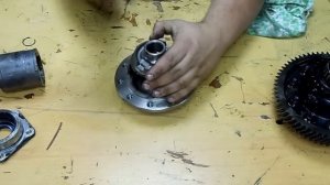 Болтаются шрусы , потек сальник полуоси , замена дифференциала Aveo , Lanos (ч2).