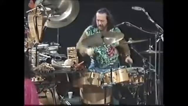 Airto Moreira & Flora Purim - Perfume de Cebola смотреть онлайн