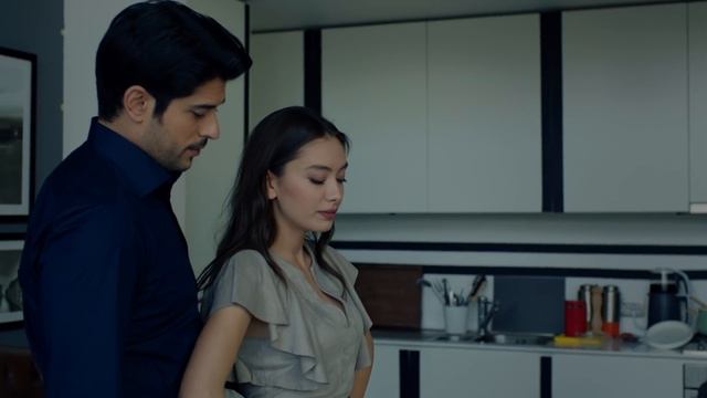 Kara Sevda 58. Bölüm - Fena Yakınlaşma
