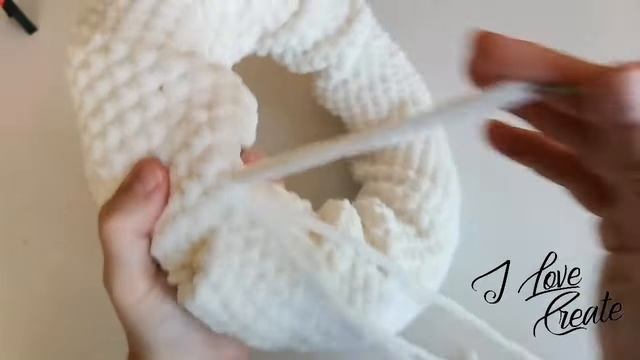 Рождественский венок крючком. Crochet Christmas Wreath