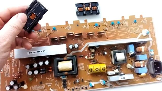 LE32B350F1W выключается подсветка. смотреть онлайн