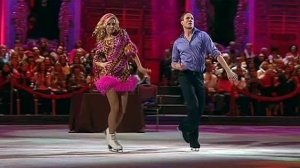 Татьяна Навка и Роман Костомаров. Выступление. Фрагмент выпуска от 21.01.2012