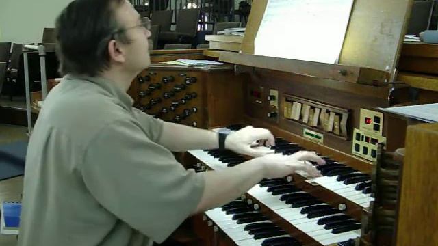 Riguadon--Campra.MOV смотреть онлайн