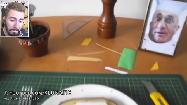 ÖĞLE YEMEĞİNDE KUM YİYEN ADAM ?!