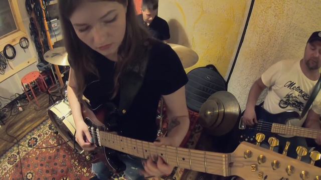 Liza Kolmagorova - Another Jacket (Robben Ford cover) смотреть онлайн