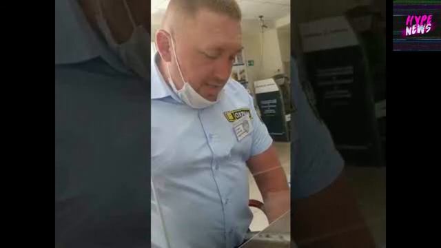 Жителя Сочи не пустили в здание Горгаза в шортах смотреть онлайн