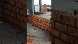 Кладка кирпичной перегородки в полкирпича, блок 2NF