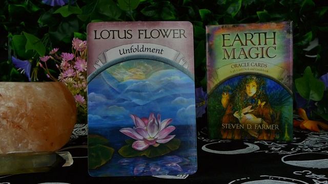 Earth Magic Oracle Cards Flip Through смотреть онлайн
