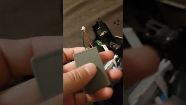 Не включается геймпад на ps4 и не заряжается. Есть лёгкий способ это исправить смотреть онлайн