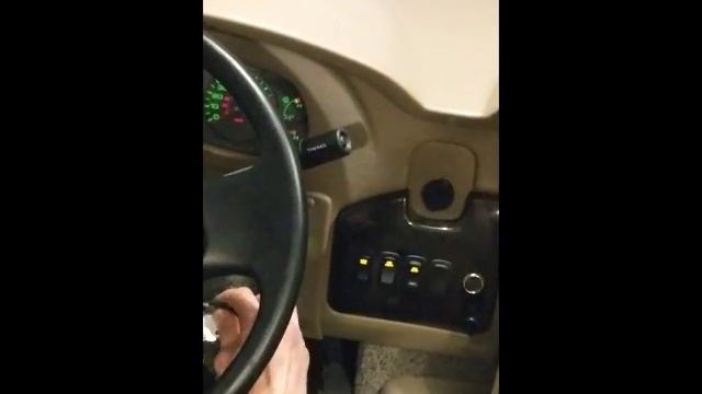 Part 2 of 4 - Thor Outlaw 37RB Orientation by Open Roads Complete RV смотреть онлайн