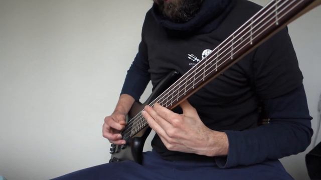 Folk Of The Sea (Composition originale, instrumental) смотреть онлайн