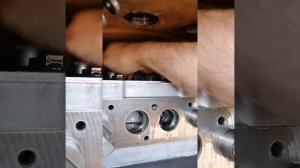 CATERPILLAR CAT D9N (пропало давление в коробке передач)