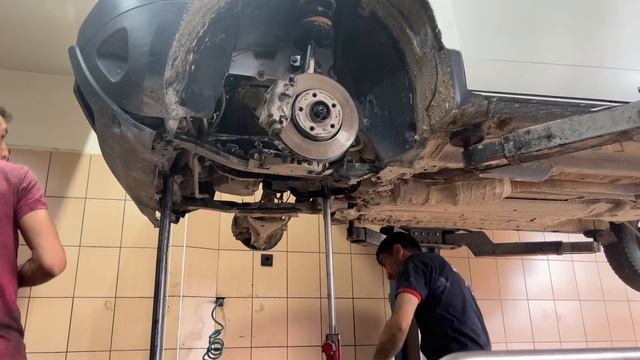 Kiralık Araçlarda Son Durum / Duster a Yeni 4x4 Şanzıman Aldık / Tüm Bilyalar Keçeler Degişti смотреть онлайн