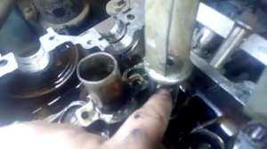 Как быстро засухарить клапана на двигателе.