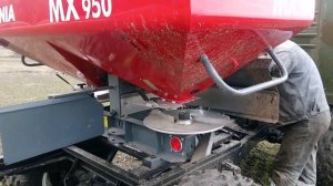 Разбрасыватель удобрений на базе Уаза